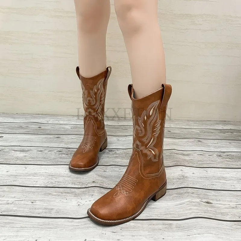 Classic Embroidered Rounded Toe Cowgirl Boots
